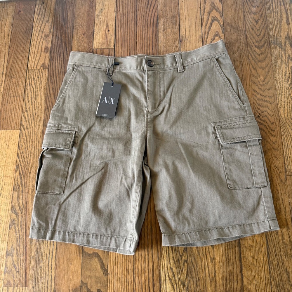 Armani Exchange Cargo Shorts Womens Size 6  Olive Green Herringbone NWT